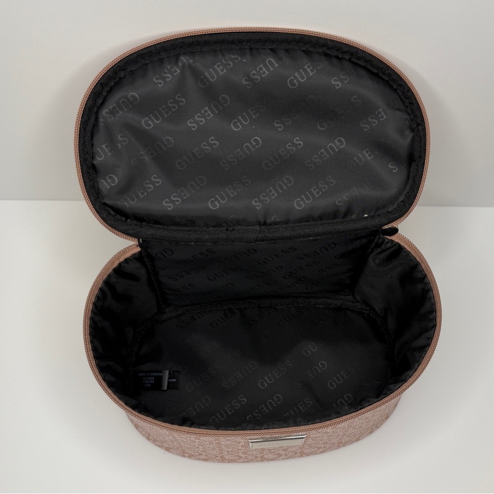 New Guess Pink Large Cosmetic Bag Vanity Case Pouch Travel Bag - Picture 9 of 9